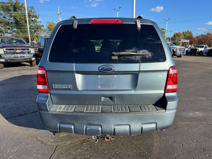 Used 2010 Ford Escape XLT FWD image 4