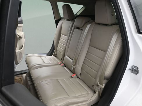 Used 2016 Ford Escape Titanium FWD image 23