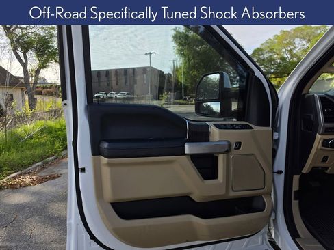 Used 2020 Ford F250 Lariat w/ Lariat Value Package image 14