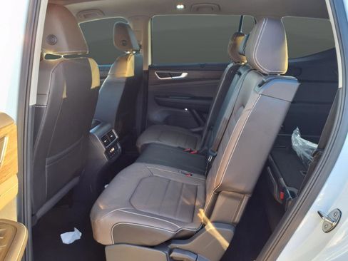 New 2026 Volkswagen Atlas SEL AWD/4WD image 62