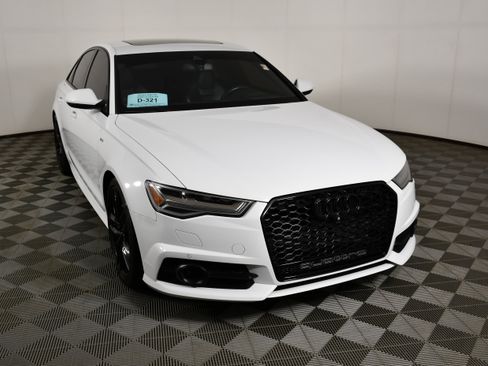 Used 2018 Audi S6 Prestige AWD/4WD image 3