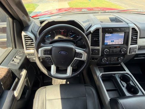 Used 2018 Ford F350 Lariat w/ Lariat Ultimate Package AWD/4WD image 19