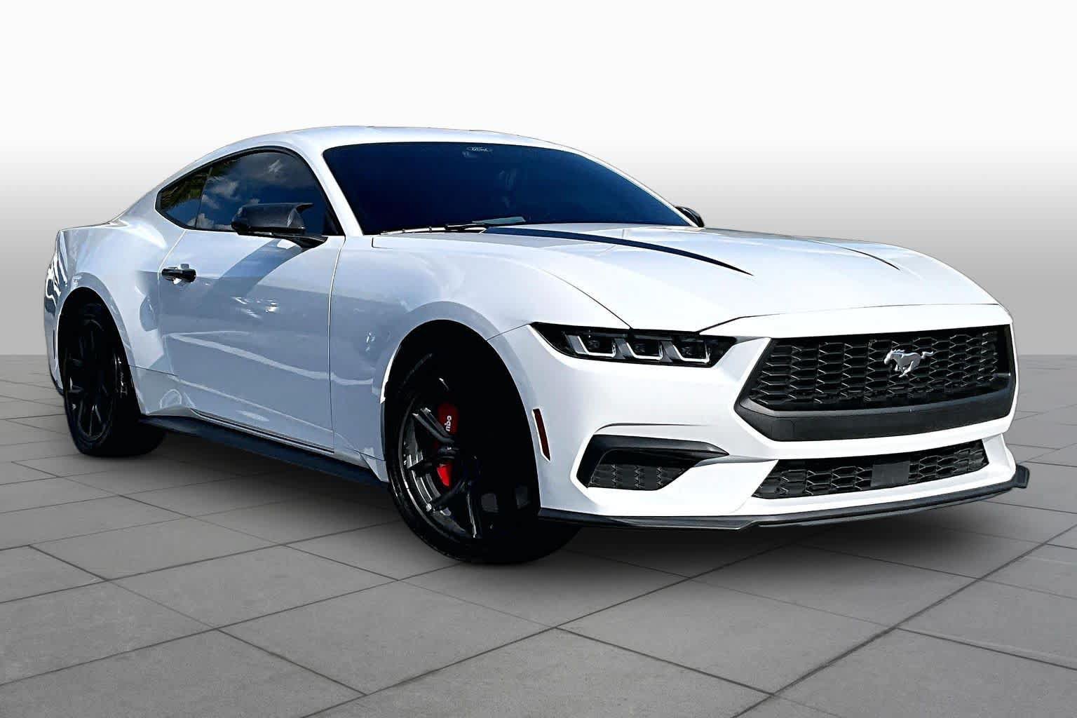 Used 2024 Ford Mustang Coupe w/ 2.3L High Performance Package RWD image 3
