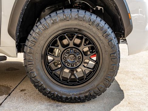 Used 2025 Toyota Sequoia TRD Pro AWD/4WD image 12
