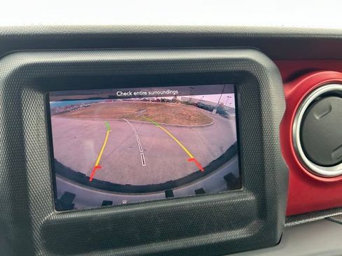 Used 2018 Jeep Wrangler Unlimited Rubicon image 19