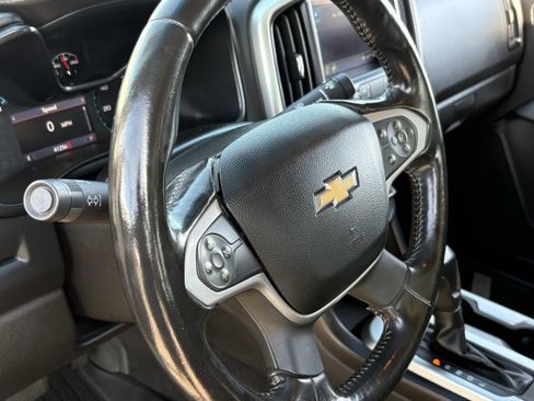 Used 2019 Chevrolet Colorado LT RWD image 22