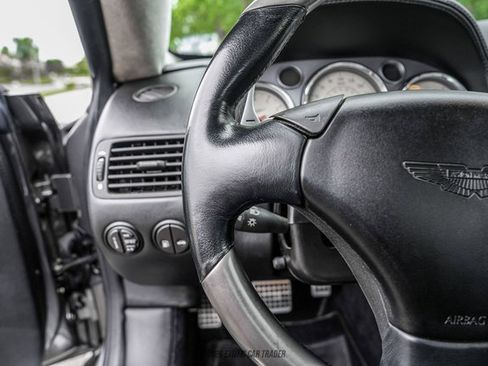 Used 2002 Aston Martin Vanquish RWD image 29