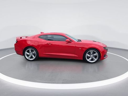 Used 2019 Chevrolet Camaro SS RWD image 9