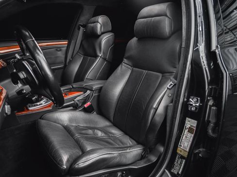 Used 2008 BMW M5 RWD image 38