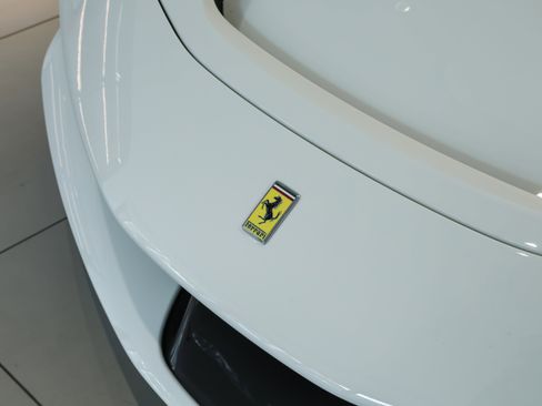 Used 2023 Ferrari SF90 Stradale image 10