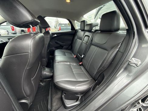 Used 2013 Ford Focus Titanium w/ Titanium Handling Pkg image 23