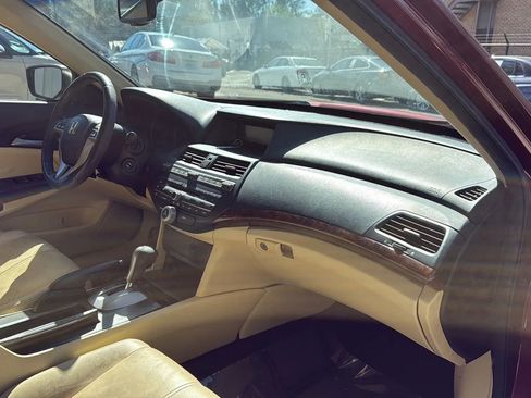 Used 2010 Honda Crosstour EX-L image 21