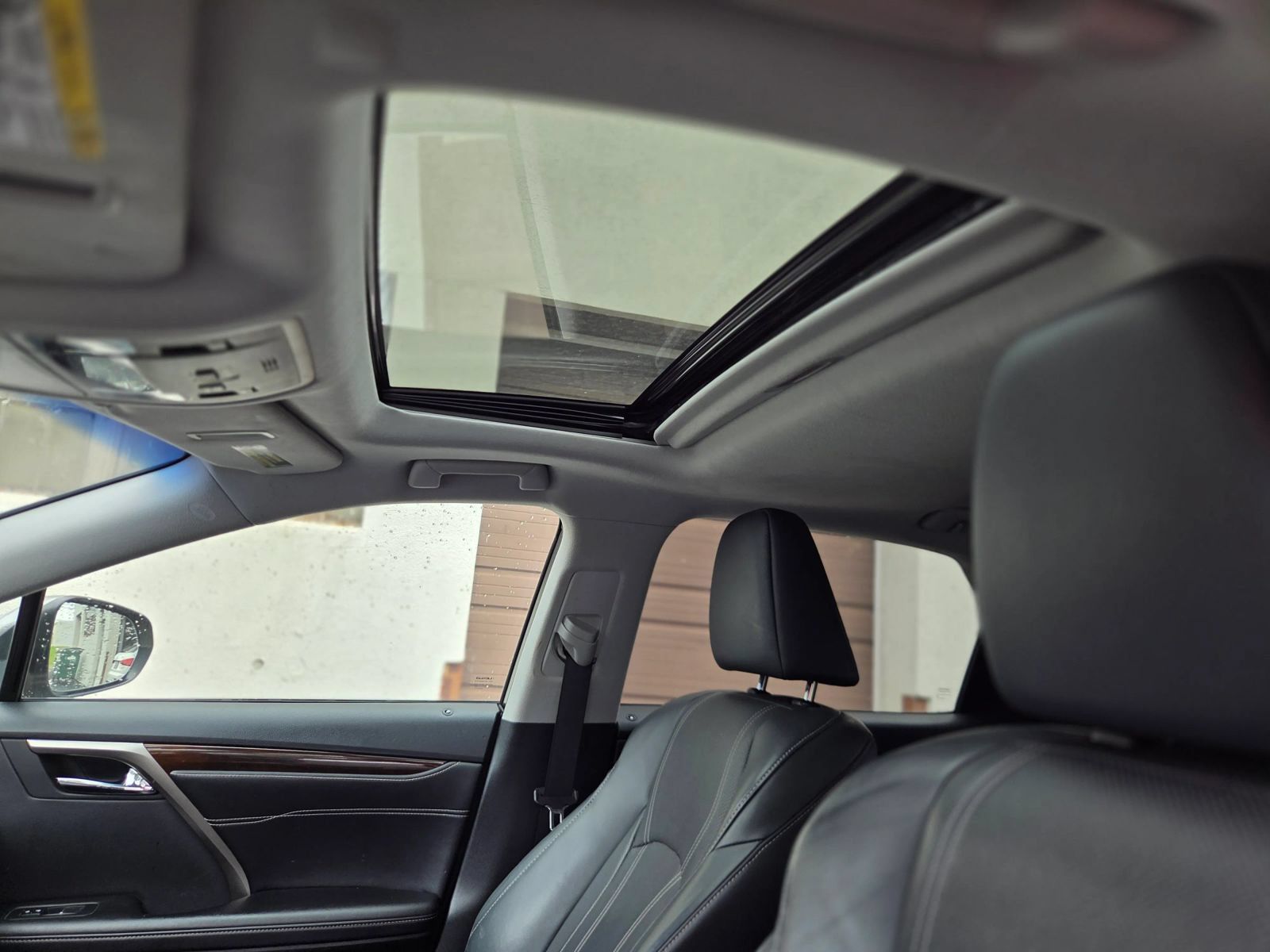 Used 2019 Lexus RX 450h AWD w/ Navigation Package image 8