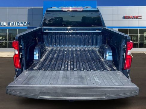 Used 2023 Chevrolet Silverado 1500 LT Trail Boss AWD/4WD image 7