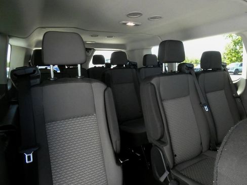 Used 2025 Ford Transit 350 XLT RWD image 26