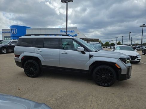 Used 2025 Hyundai Santa Fe Calligraphy image 4