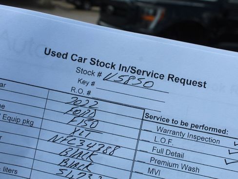 Used 2022 Ford F150 XLT w/ Equipment Group 302A High AWD/4WD image 2
