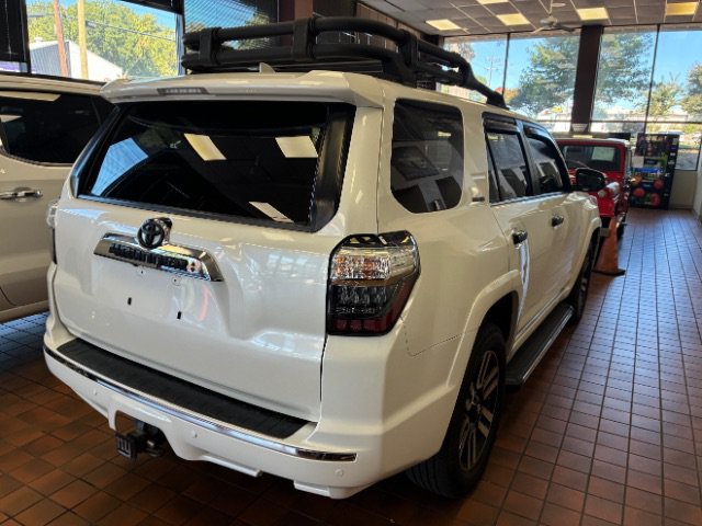 Used 2016 Toyota 4Runner Limited AWD/4WD image 9