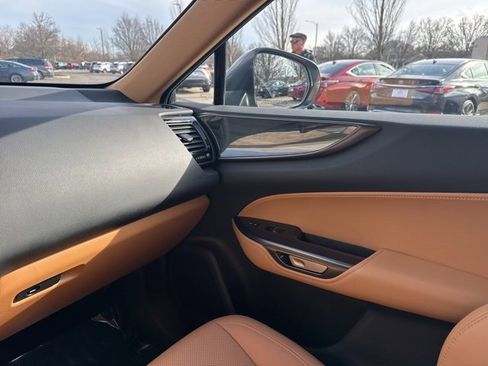 Used 2025 Lexus NX 350h AWD w/ Premium Package image 30