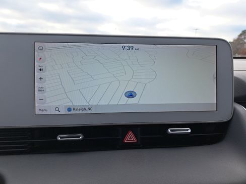 Used 2022 Hyundai Ioniq 5 SEL image 23