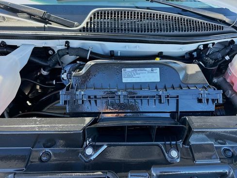 Used 2023 GMC Savana 2500 Work Van Extended Cargo Van w/ Driver Convenience Package image 27