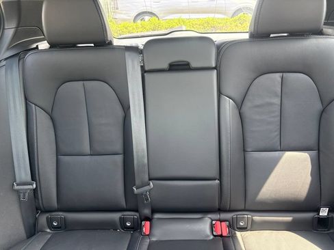 Used 2024 Volvo XC40 B5 Plus w/ Protection Package Premier AWD/4WD image 26