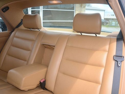 Used 1991 Mercedes-Benz 560 SEL image 31