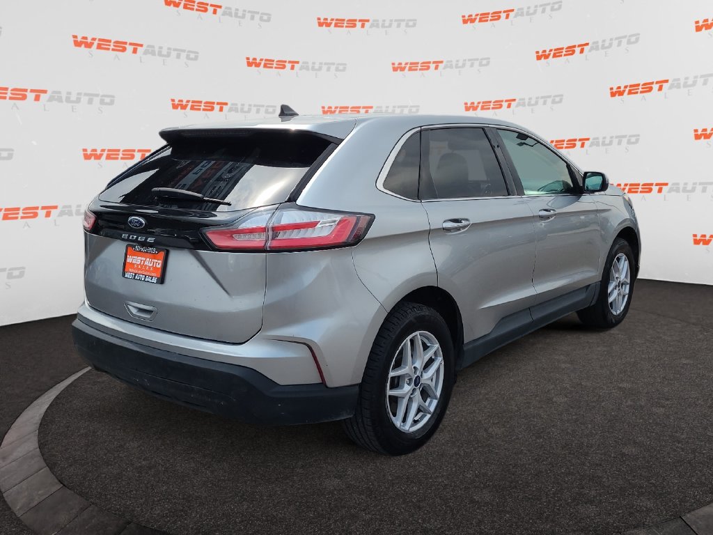 Used 2023 Ford Edge SEL AWD/4WD image 5