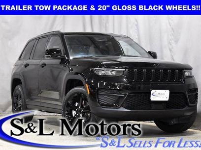 New 2025 Jeep Grand Cherokee Altitude w/ Trailer Tow Package