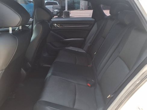 Used 2018 Honda Accord Sport image 24
