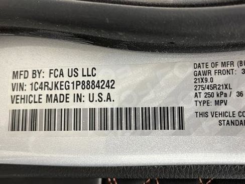 Used 2023 Jeep Grand Cherokee L Summit image 29