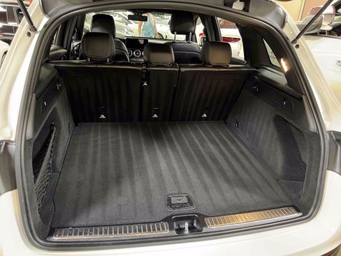 Used 2020 Mercedes-Benz GLC 300 4MATIC image 63