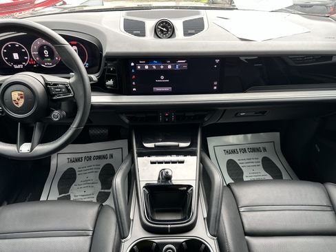 Certified 2024 Porsche Cayenne Coupe AWD/4WD image 12