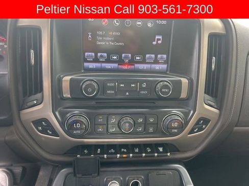 Used 2016 GMC Sierra 2500 Denali w/ Duramax Plus Package AWD/4WD image 12