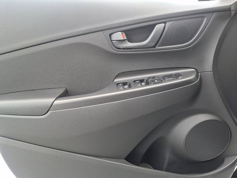 Certified 2023 Hyundai Kona SEL AWD/4WD image 13