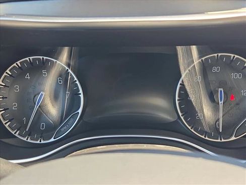 New 2026 Chrysler Pacifica Pinnacle FWD image 11