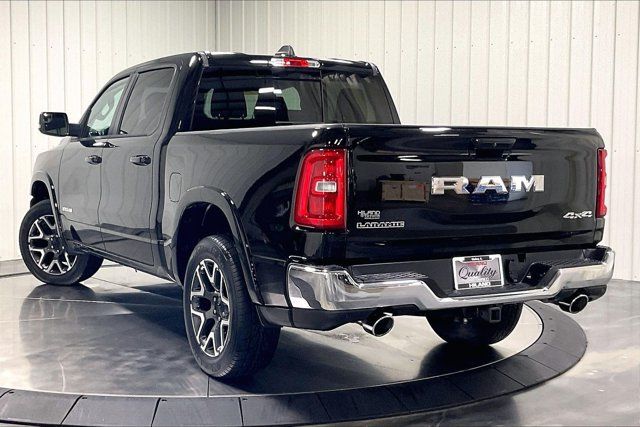 Used 2025 RAM 1500 Laramie AWD/4WD image 12
