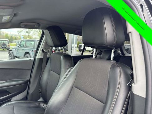 Used 2021 Chevrolet Trax LT AWD/4WD image 6