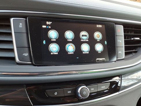 Used 2018 Buick Enclave Premium w/ Experience Buick Package image 15