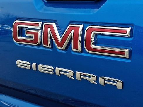 Used 2024 GMC Sierra 1500 Elevation image 32