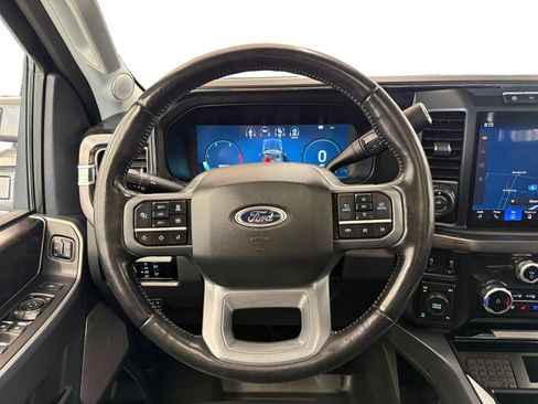 Used 2024 Ford F250 Lariat w/ Lariat Ultimate Package AWD/4WD image 16