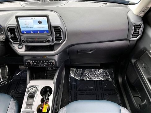 Used 2024 Ford Bronco Sport Outer Banks w/ Tech Package image 26