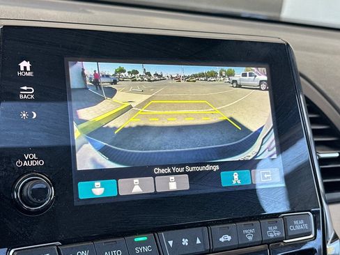 Used 2024 Honda Odyssey Touring image 19