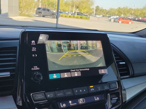 Used 2022 Honda Odyssey EX-L image 23