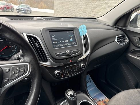 Used 2018 Chevrolet Equinox LT image 21