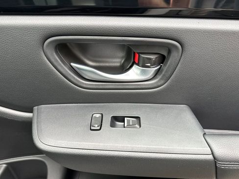 Certified 2025 Honda Pilot EX-L image 23