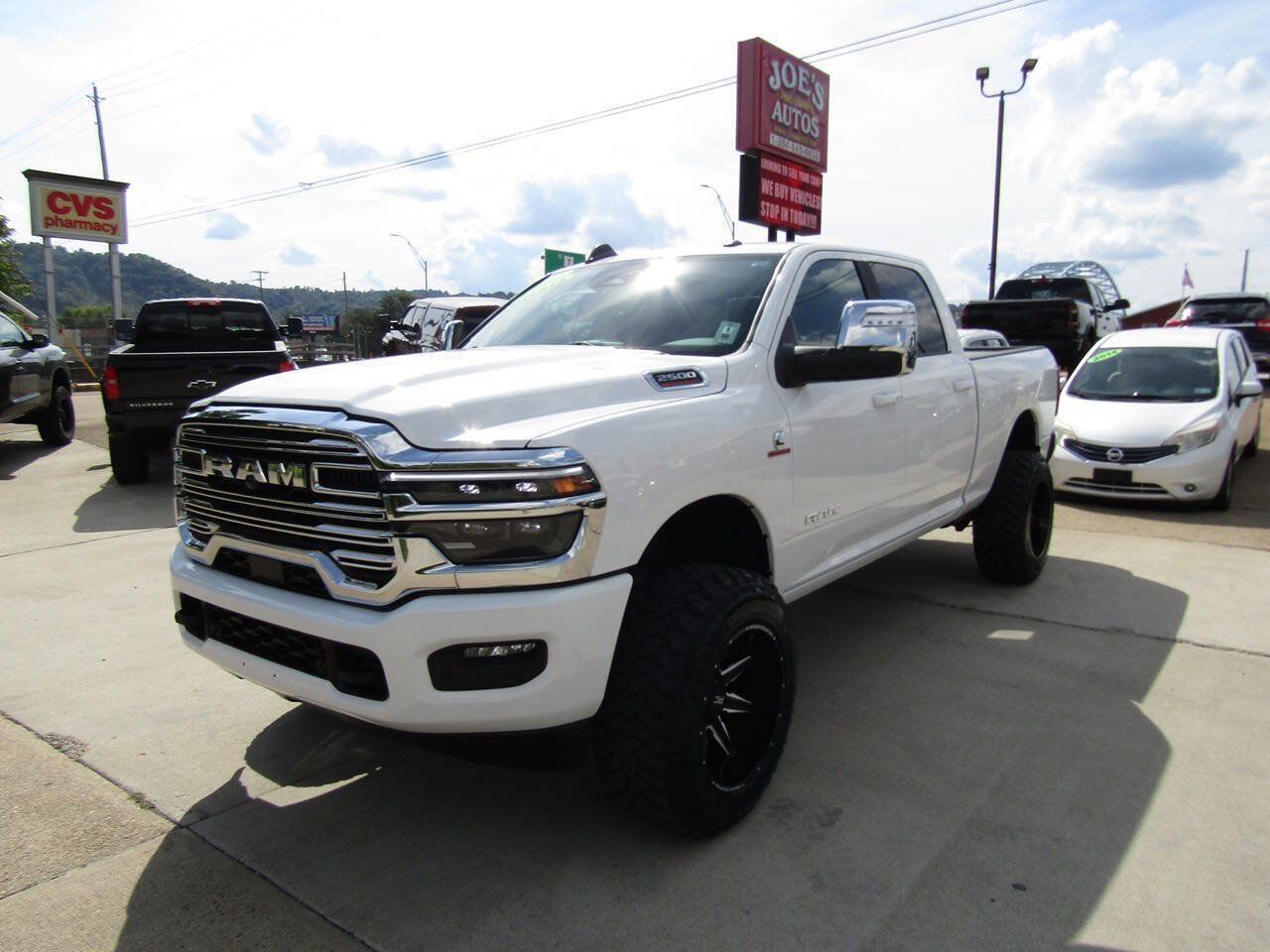 Used 2026 RAM 2500 Laramie AWD/4WD image 1