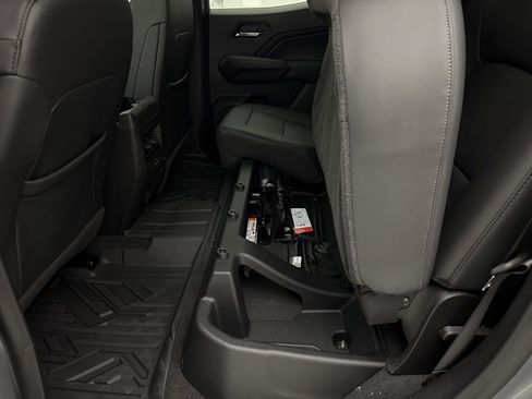 New 2025 GMC Canyon Elevation w/ Convenience Package image 51