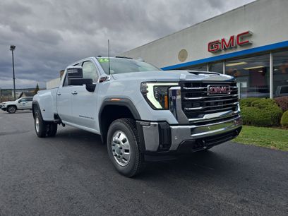 New 2026 GMC Sierra 3500 SLT w/ SLT Convenience Package
