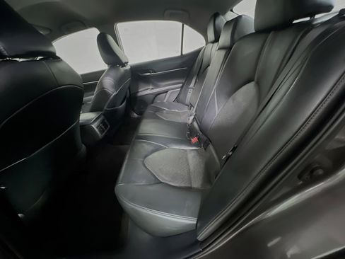 Used 2024 Toyota Camry XLE FWD image 29